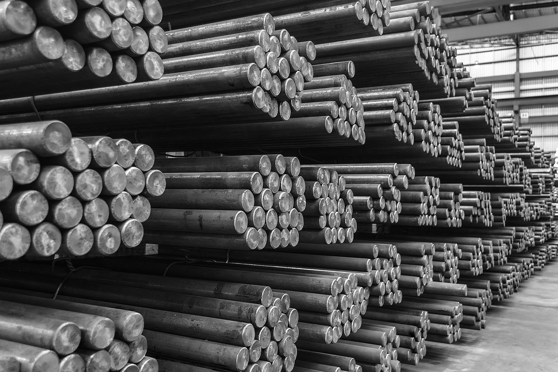 Stacks of carbon and alloy steel round bar
